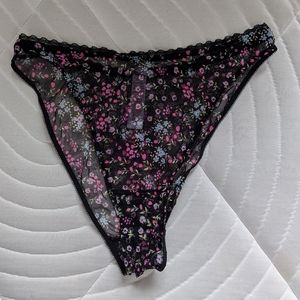 BUNDLE of 2 NWT Savage X Fenty Underwear
